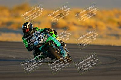 media/Jan-21-2023-CVMA (Sat) [[b9eef8ba1f]]/Race 13 500 Supersport-350 Supersport/